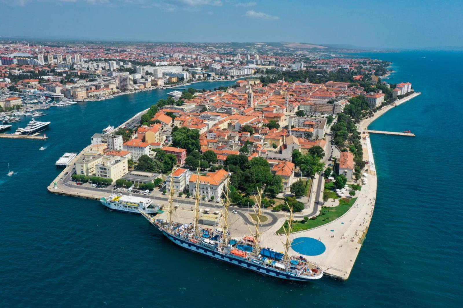 Apartamento Piccola Pyrotima Zadar Exterior foto